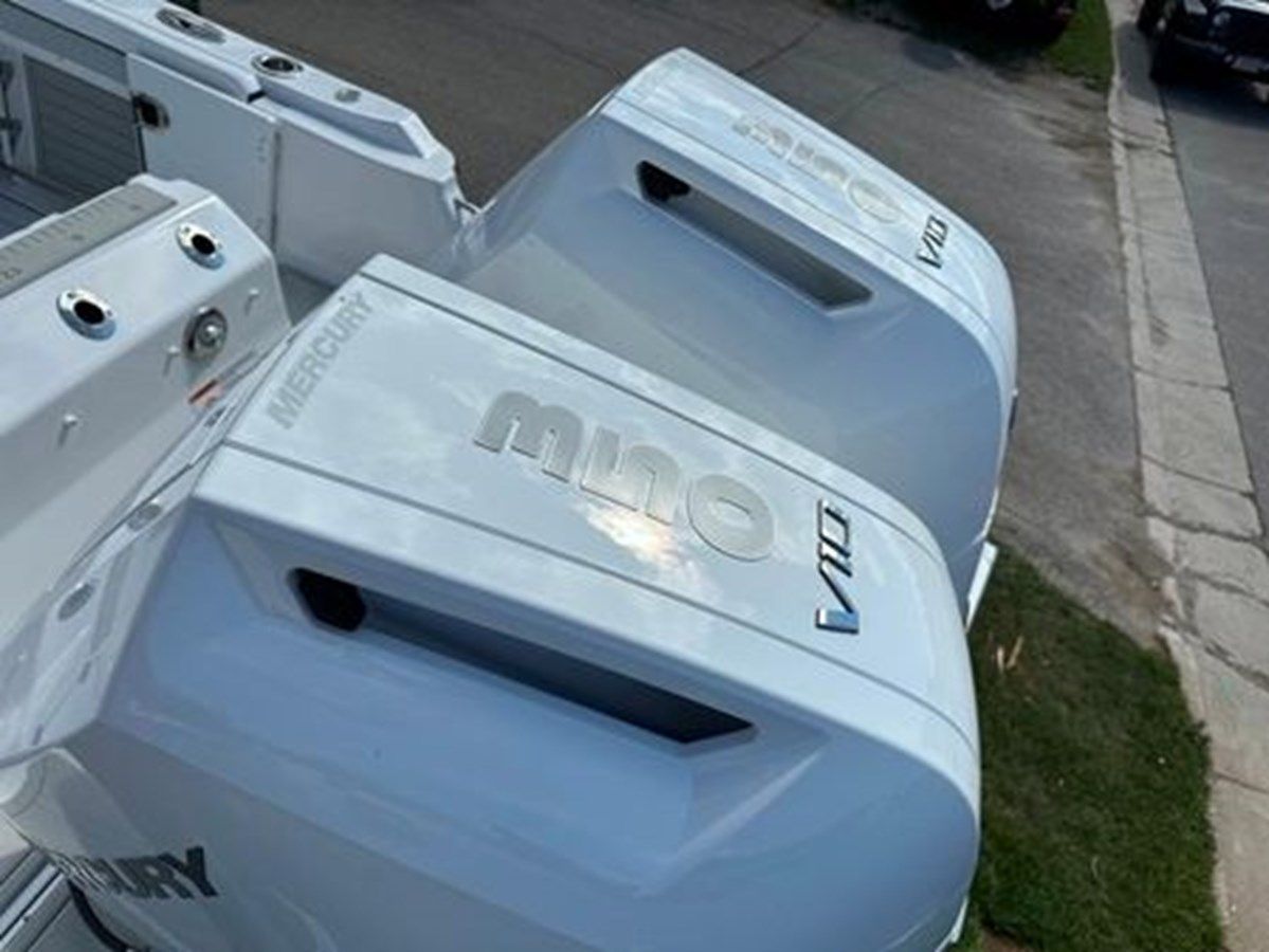 Лучшие предложения покупки яхты 2024 Blackfin 302 DC - Blackfin