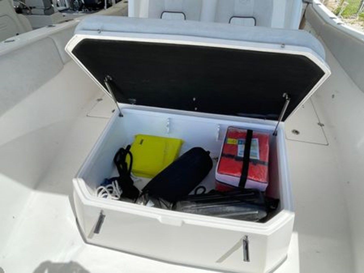 Стоимость яхты 2020 Sea Fox 328 Commander