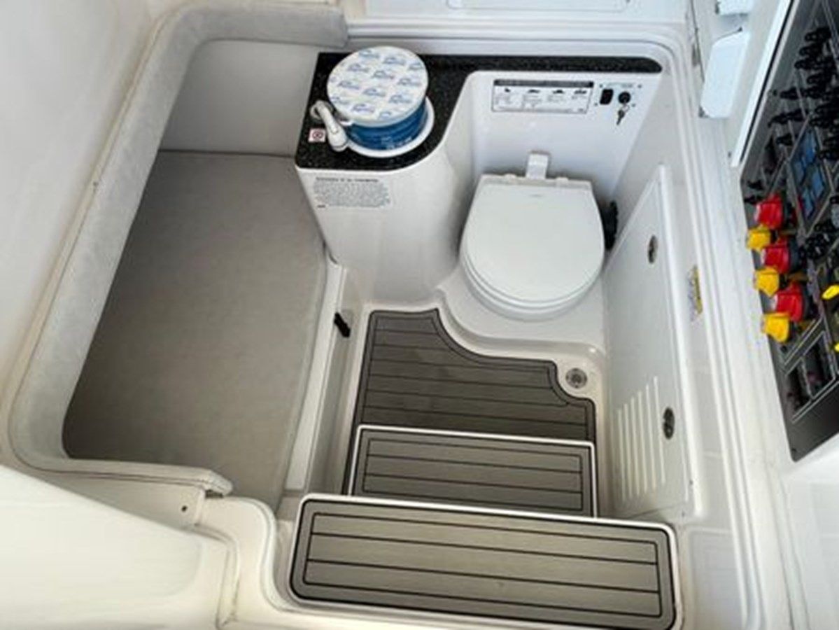 Лучшая цена на 2020 Sea Fox 328 Commander 32