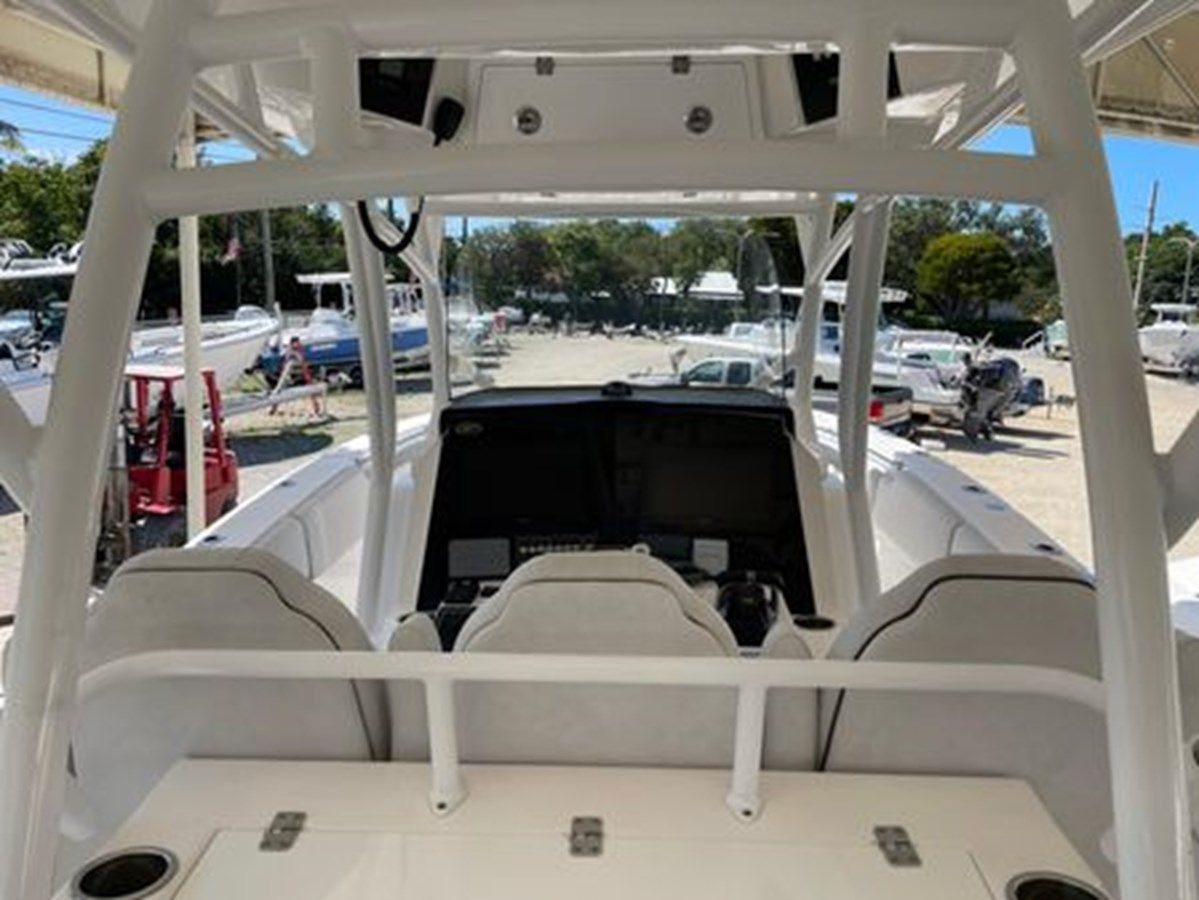 Продажа яхты 2020 Sea Fox 328 Commander