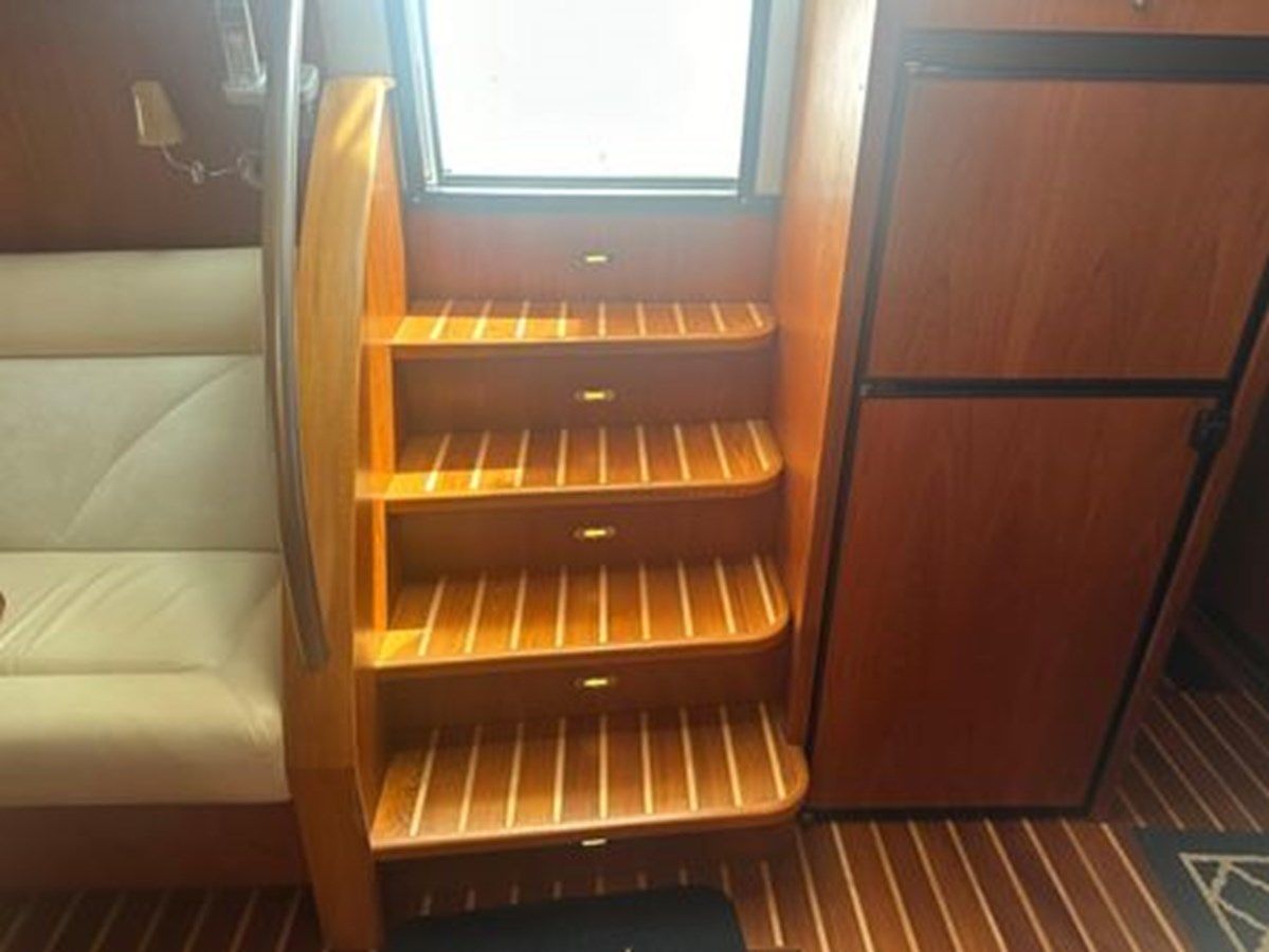 Buy a yacht 2007 Tiara Yachts 4300 Sovran 2007