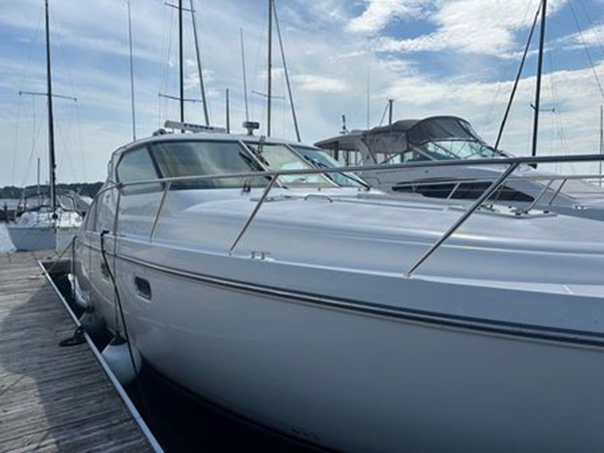 Buy a yacht 2007 Tiara Yachts 4300 Sovran 4300 Sovran