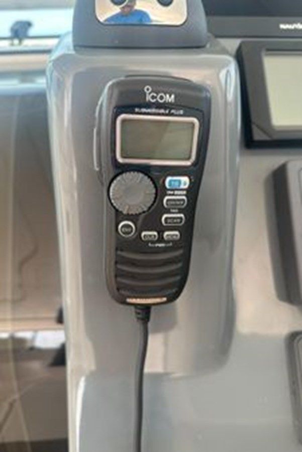 the best price on 2007 Tiara Yachts 4300 Sovran 2007