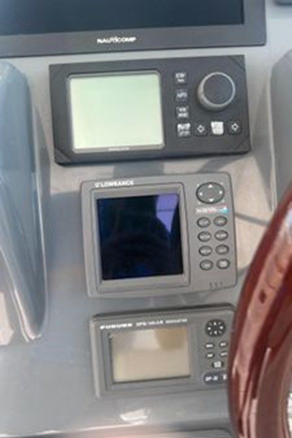 Buy a 2007 Tiara Yachts 4300 Sovran 4300 Sovran at Shestakov Yacht Sales