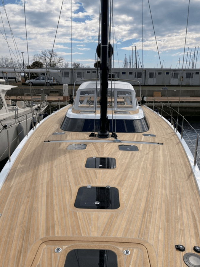 Купить яхту DALI - SOLARIS YACHTS в Shestakov Yacht Sales