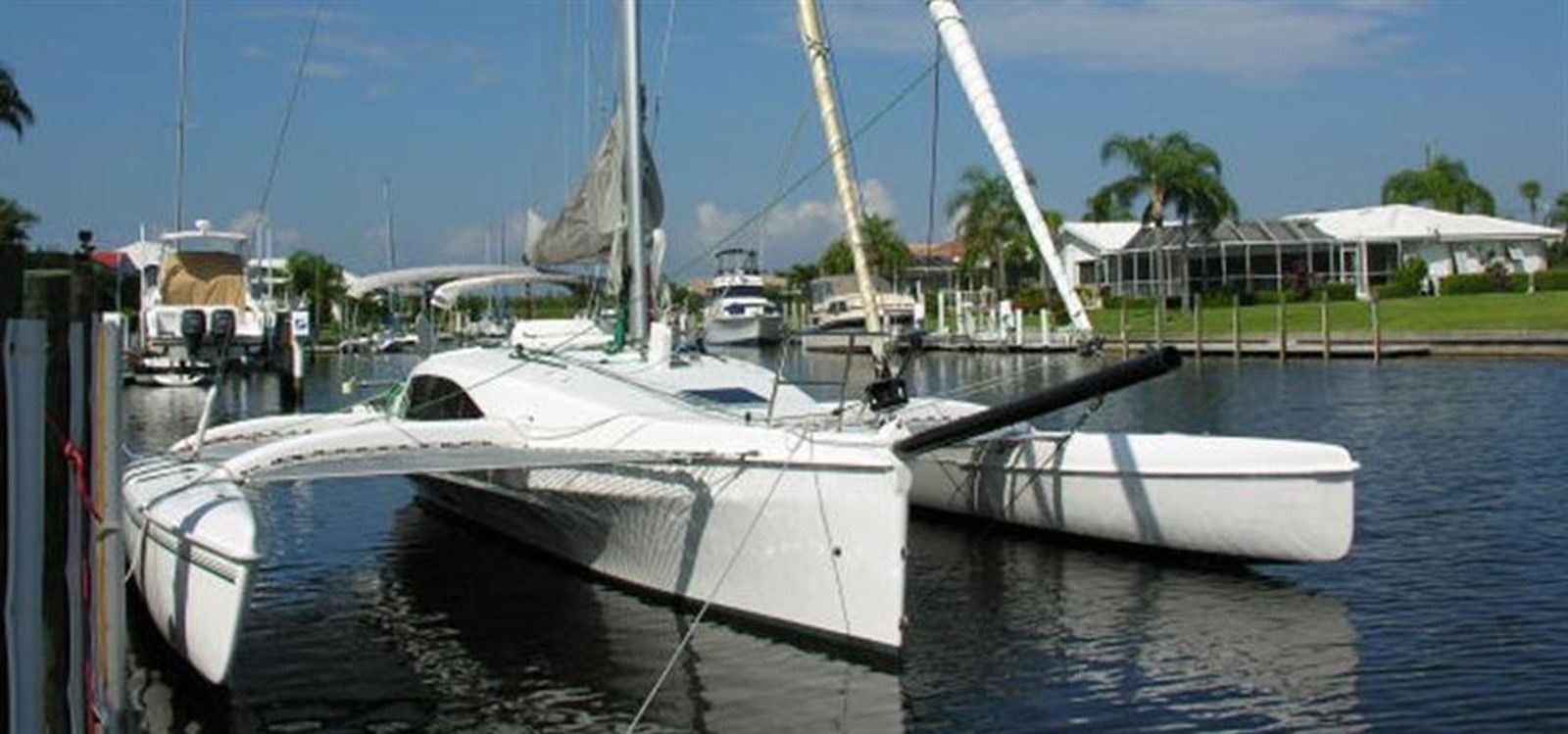 the best price on 36' 2005 Corsair Tri Again 36