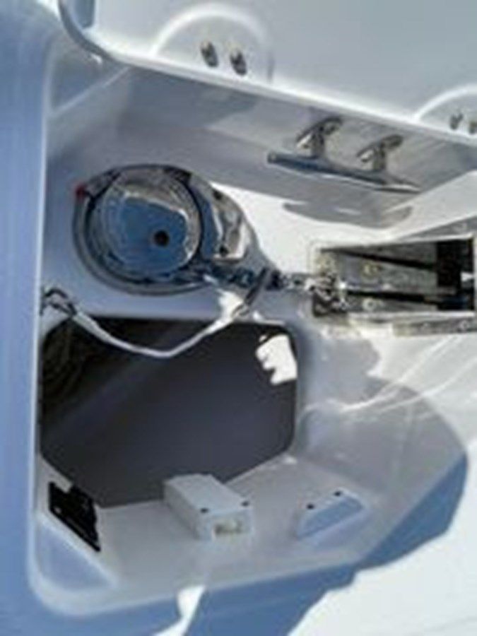 2020 Everglades 273 273 Center Console price