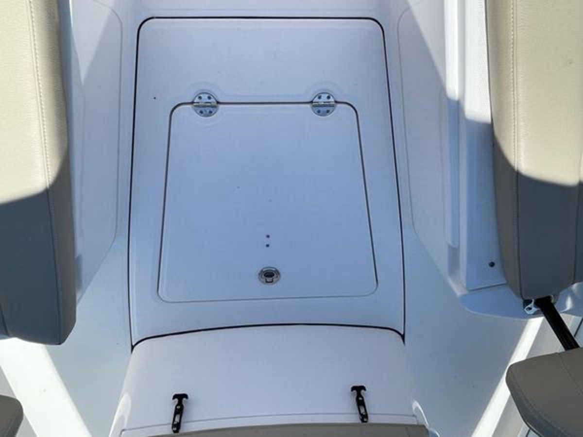 2020 Everglades 273 price