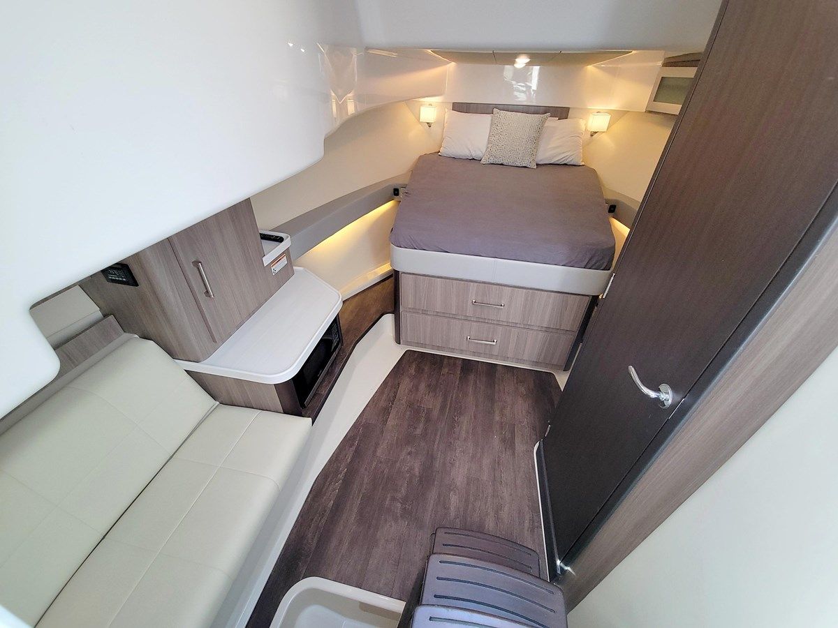 Elena Trinidad - Regal