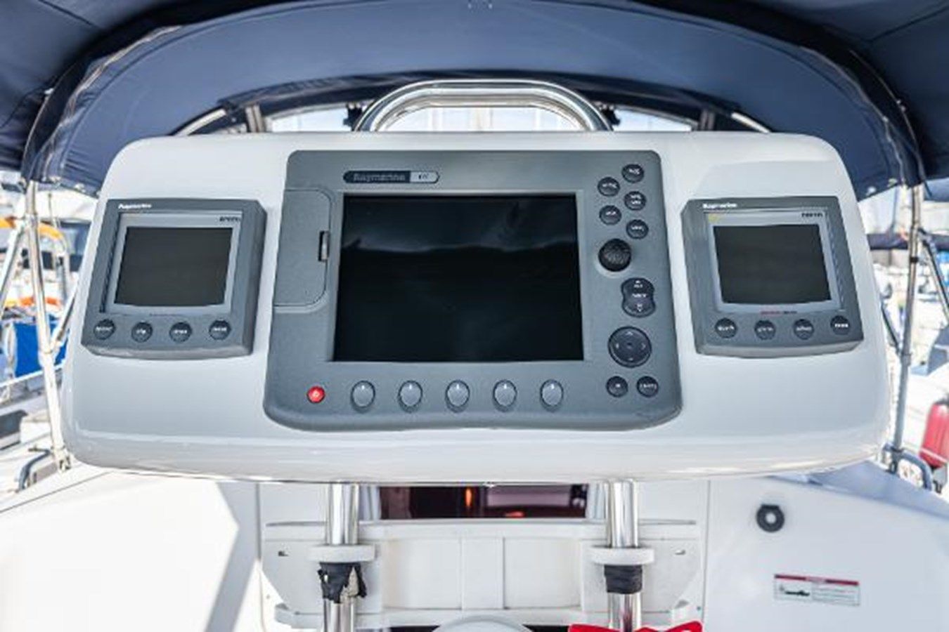 Купить яхту Saba Rock'N 2006 в Shestakov Yacht Sales