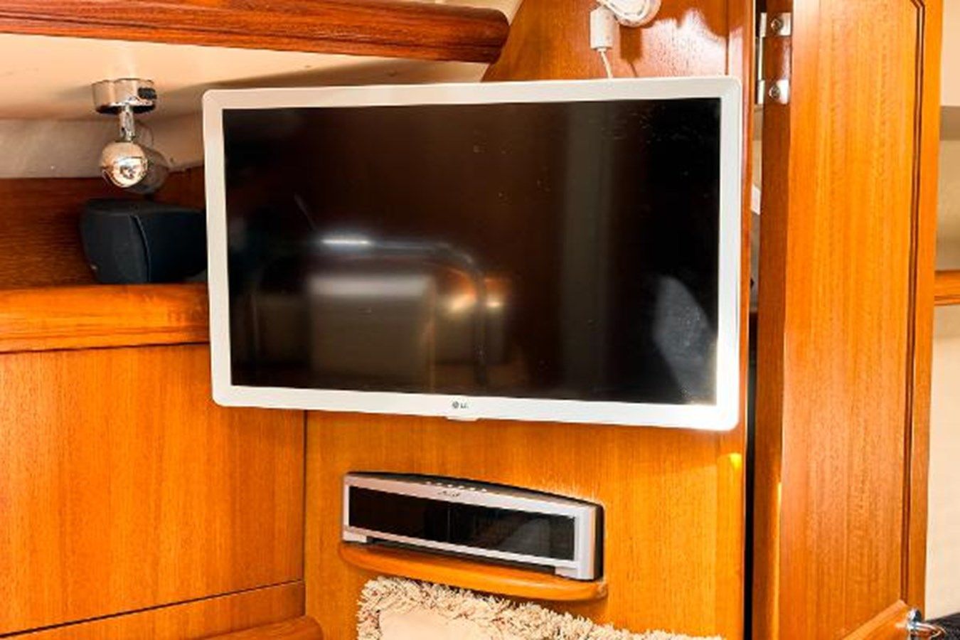 Стоимость яхты Saba Rock'N 38