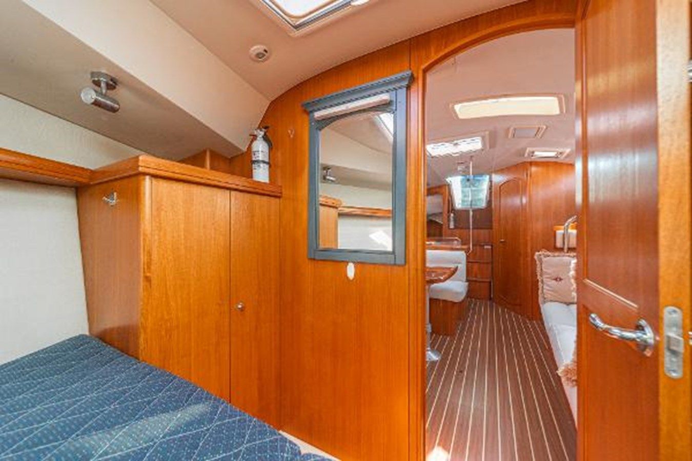 Стоимость яхты Saba Rock'N - HUNTER