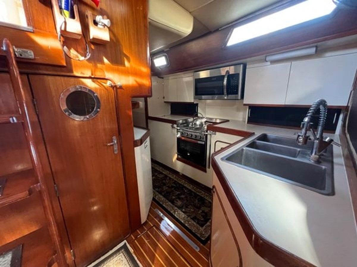 Продажа яхты 1981 Gulfstar Sloop 60 Sloop 60