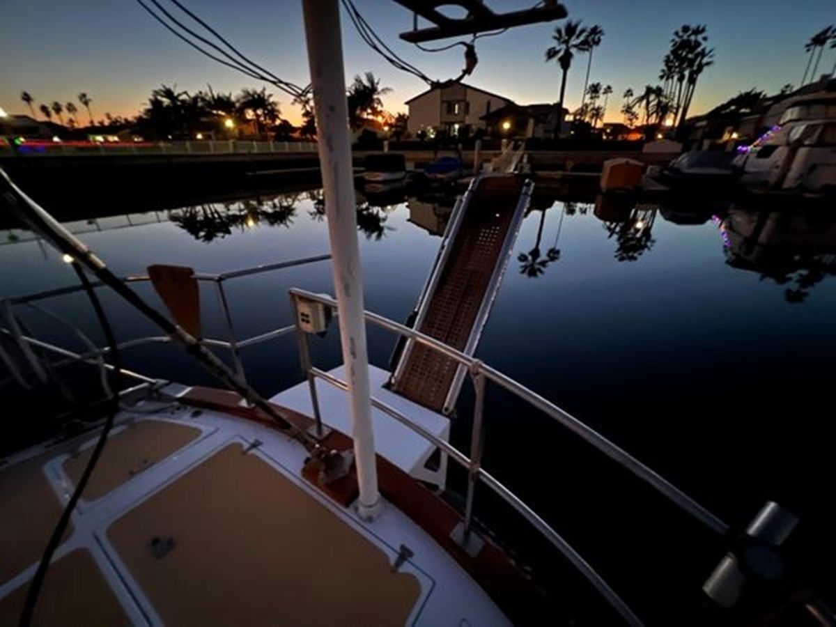 Лучшая цена на 1981 Gulfstar Sloop 60 Sloop 60