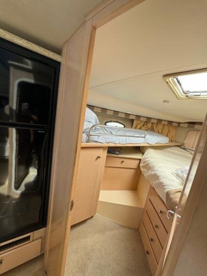 2000 Carver 356 Aft Cabin Motor Yacht - Carver Yachts