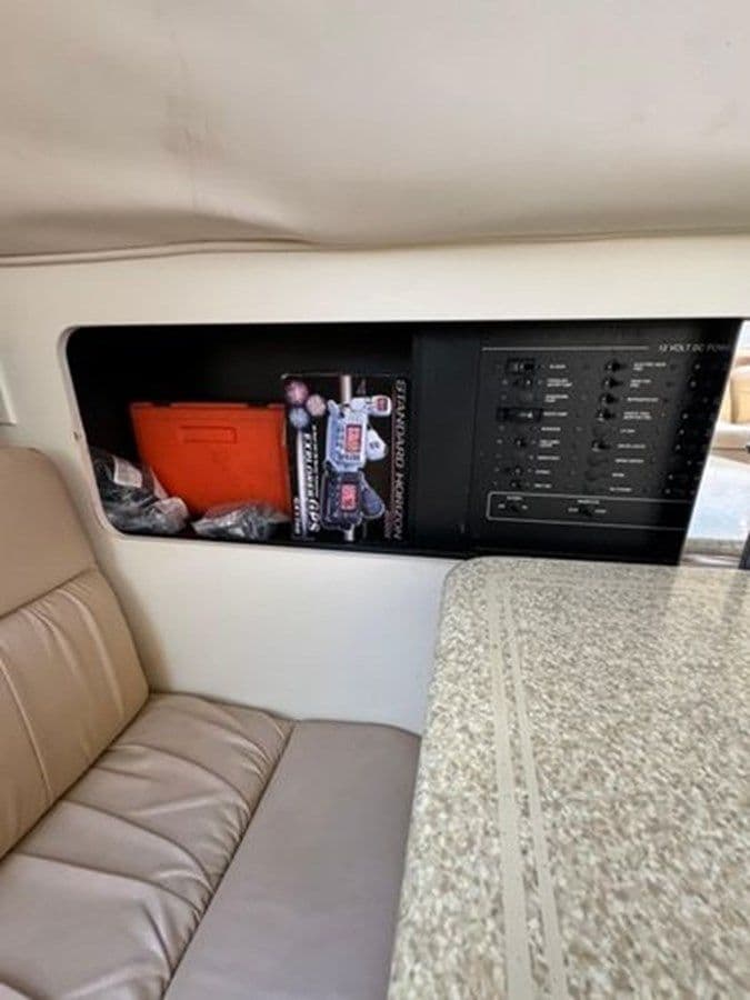 the best price on 2000 Carver 356 Aft Cabin Motor Yacht 2000