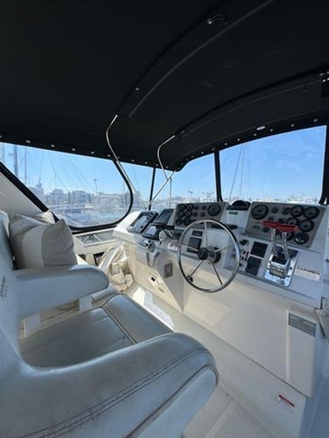 Buy a 2000 Carver 356 Aft Cabin Motor Yacht at Shestakov Yacht Sales