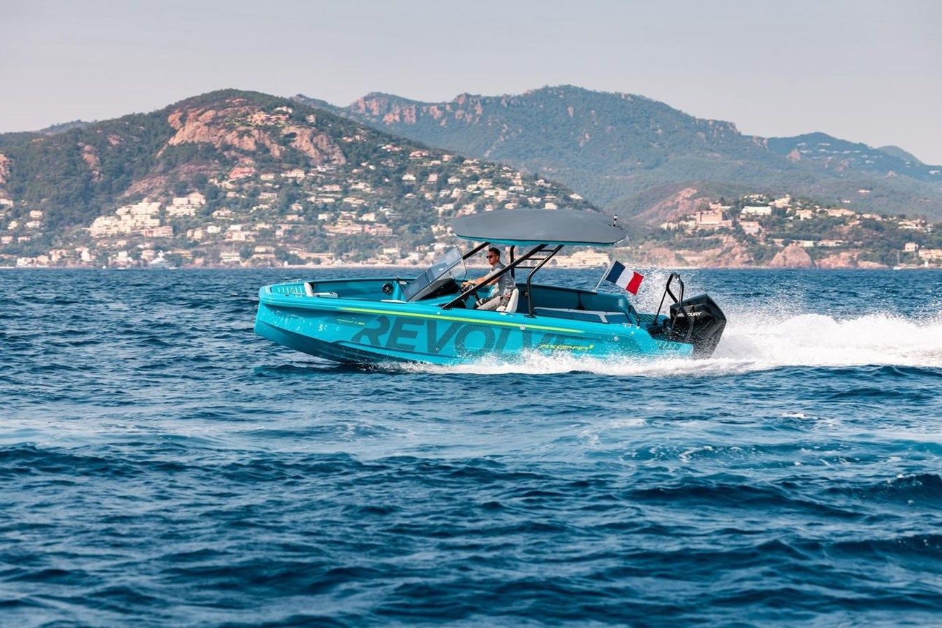 2021 Axopar X Jobe The Revolve XXII - Axopar