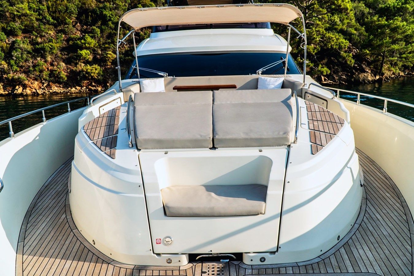 best yacht sales deals DOLLY 2015