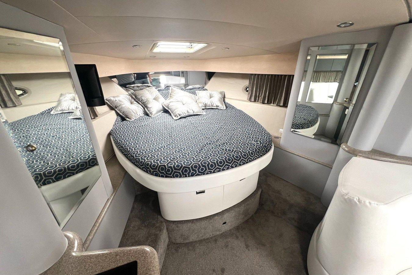 No Name - Formula Boats