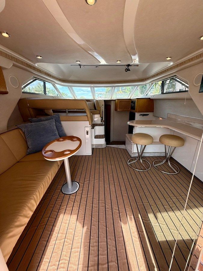 - - SEA RAY yacht sale