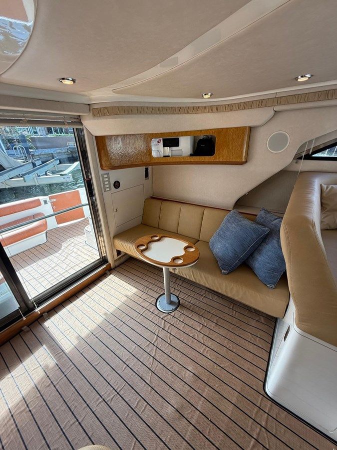 Buy a - 400 Sedan Bridge at Shestakov Yacht Sales