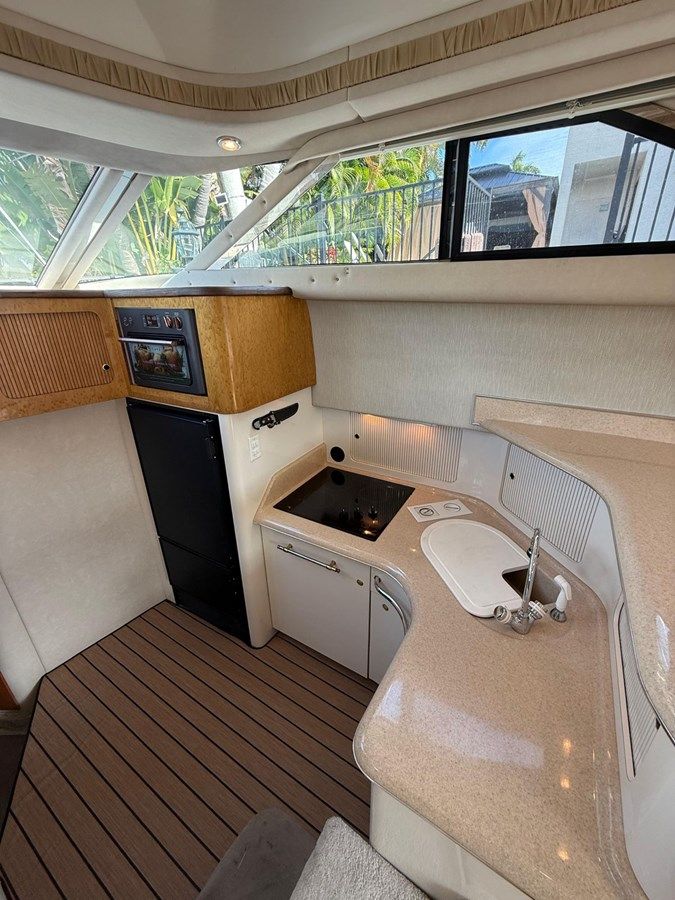 Buy a - - SEA RAY at Shestakov Yacht Sales