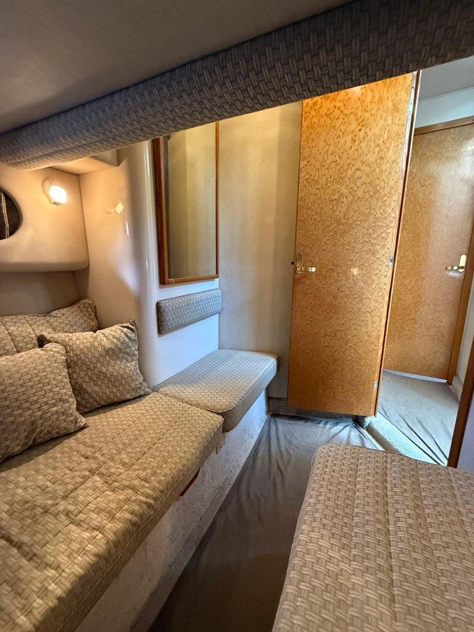 Buy a - 400 Sedan Bridge at Shestakov Yacht Sales