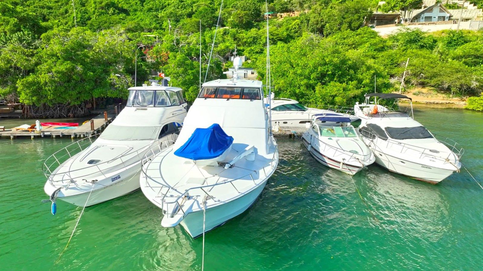 Hatteras 68 Convertible - Hatteras