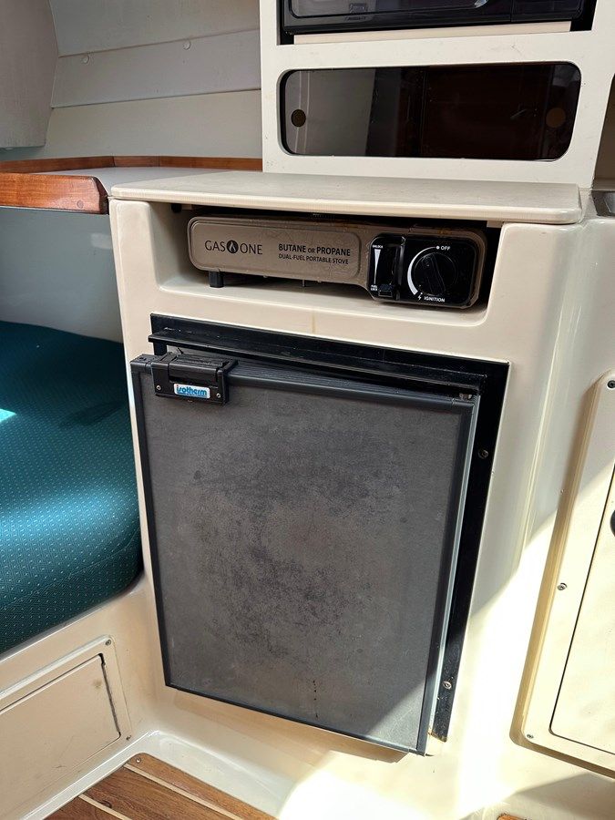 Buy a yacht No Name - ALBIN