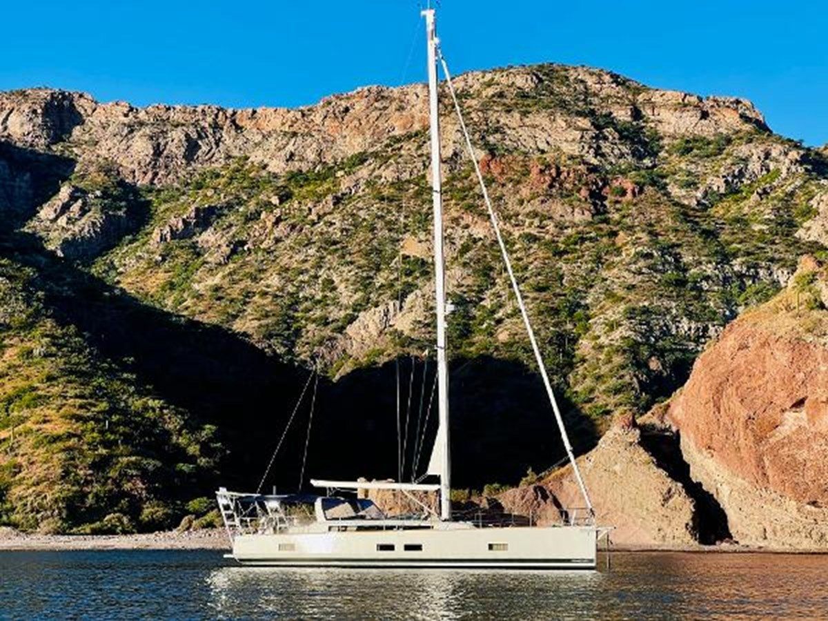 Buy a yacht Freedom Oceanis 55