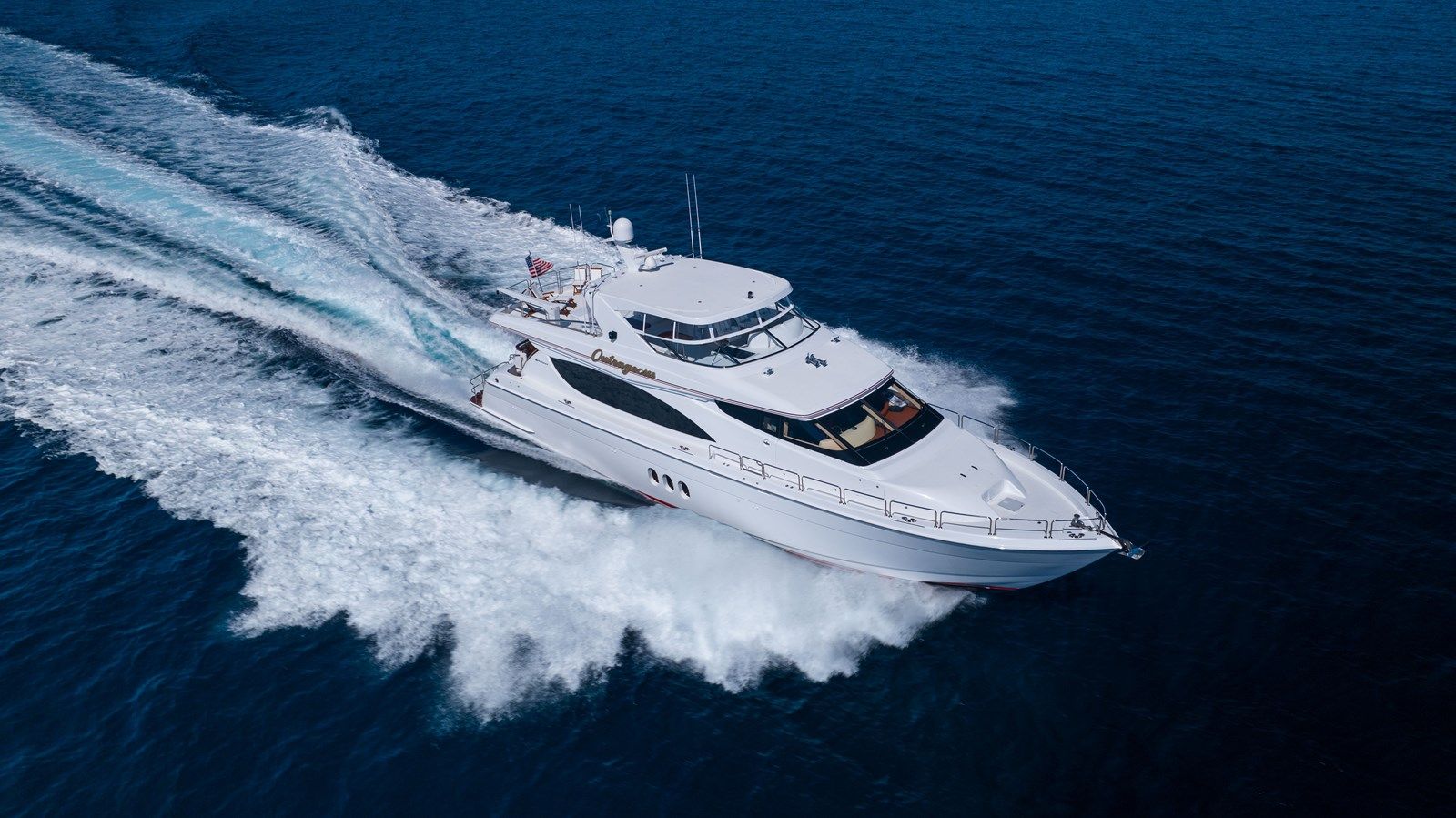 Buy a yacht Outrageous - Hatteras