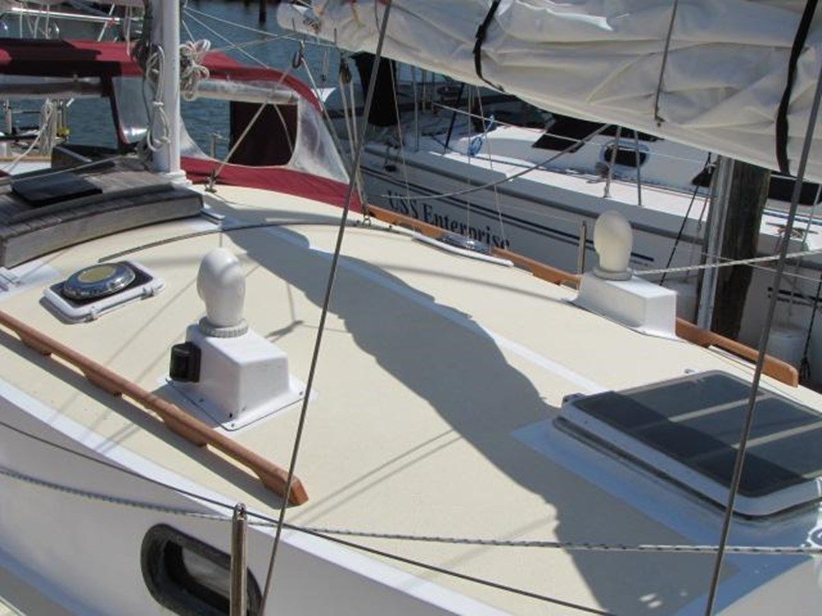 Купить EMMA  JAMES - CUSTOM