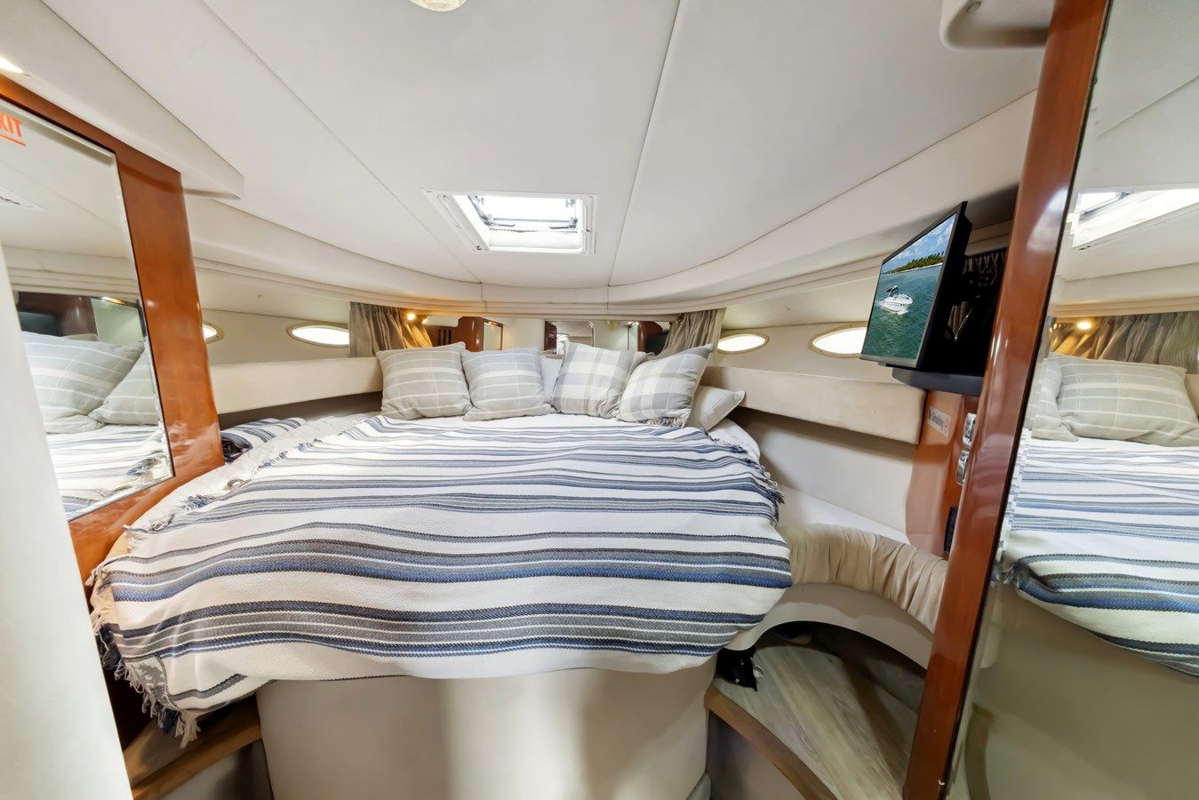 Стоимость яхты Sea Ray 380 Sundancer - SEA RAY