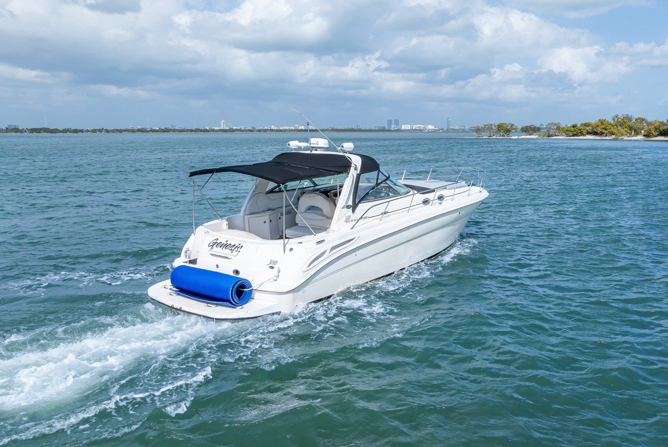Продажа яхты Sea Ray 380 Sundancer 2003