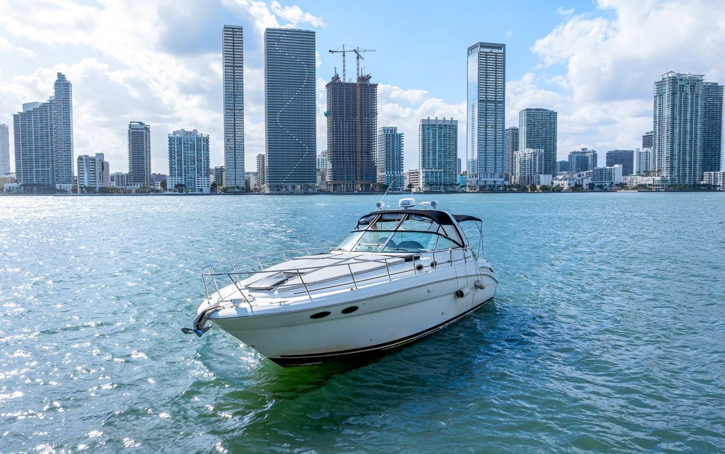 Продажа яхты Sea Ray 380 Sundancer