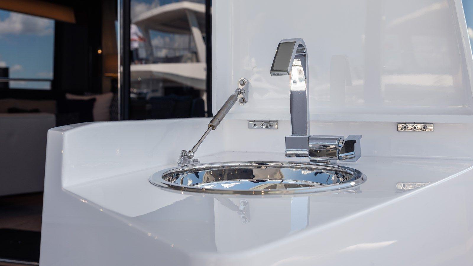 Купить Hideout 2025