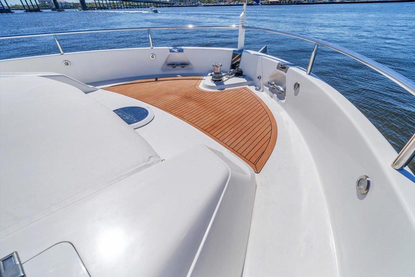 Buy a Octopi 76 at Shestakov Yacht Sales