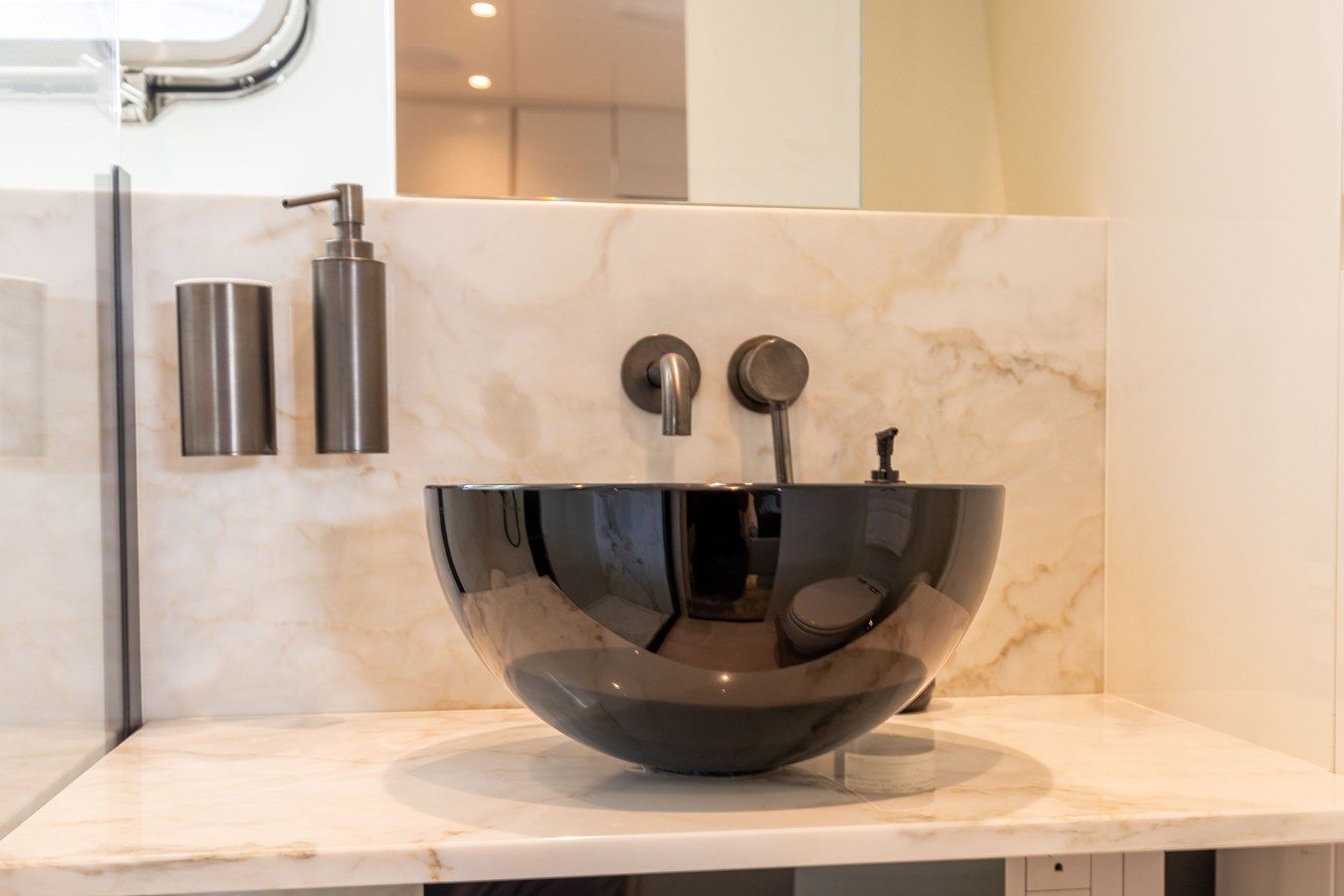 Лучшая цена на Athena BGX73