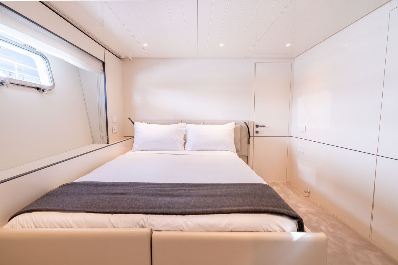 Купить яхту Athena - BLUEGAME в Shestakov Yacht Sales