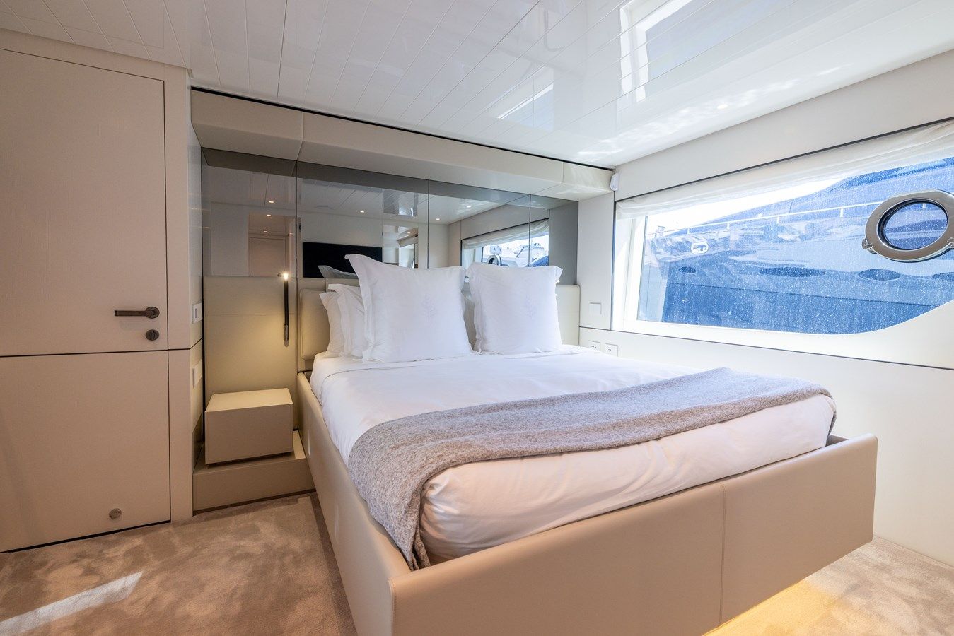 Лучшая цена на Athena 2023