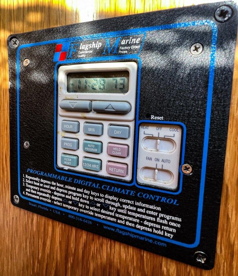 Buy a ADVENTURE 435 at Shestakov Yacht Sales