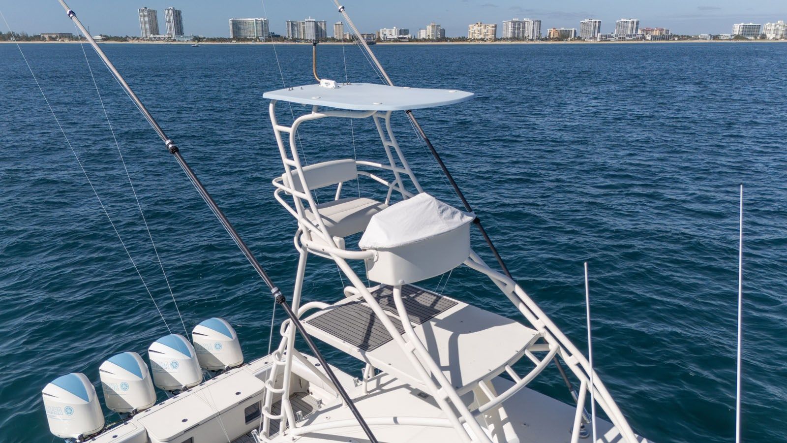 Buy a yacht REEL ADDICTION - HCB