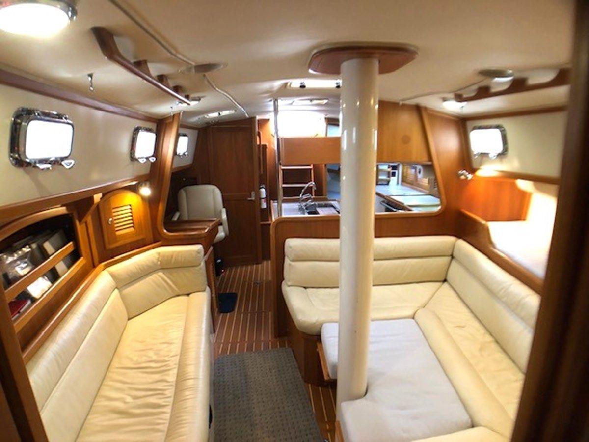 Лучшая цена на Scarlett B 2001