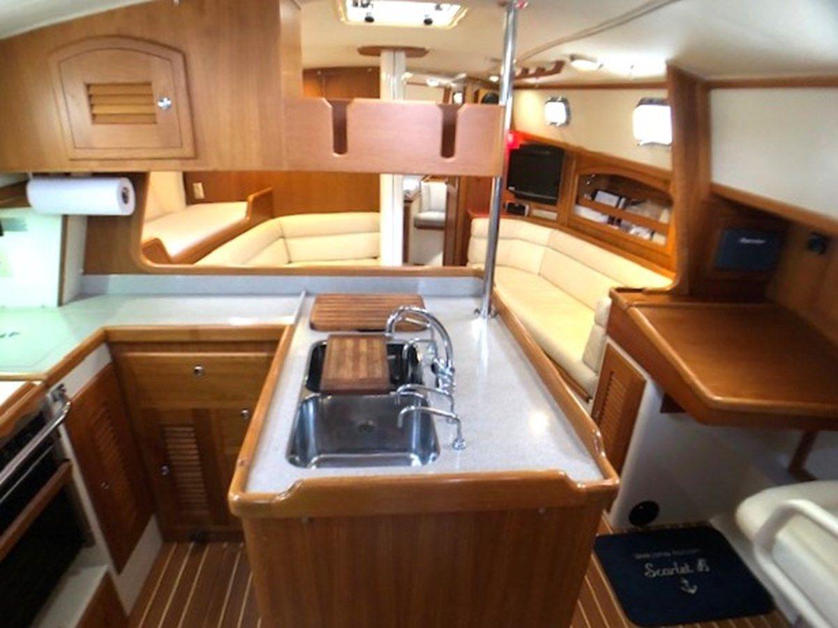 Купить яхту Scarlett B 44 в Shestakov Yacht Sales