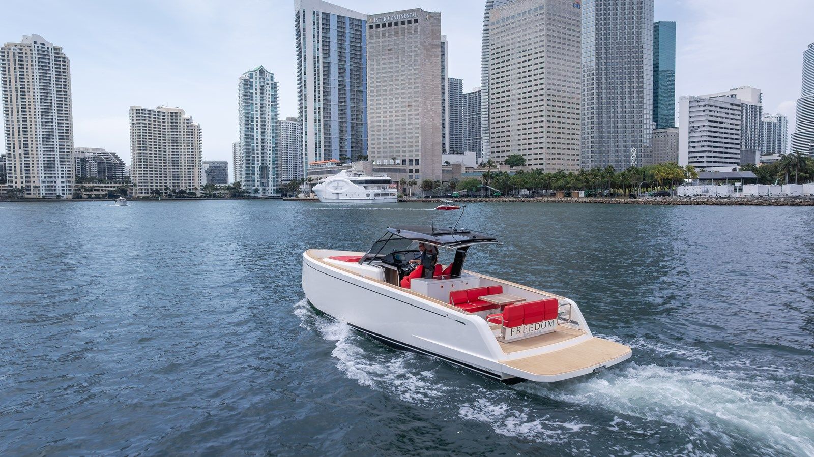 Продажа яхты Freedom 2023