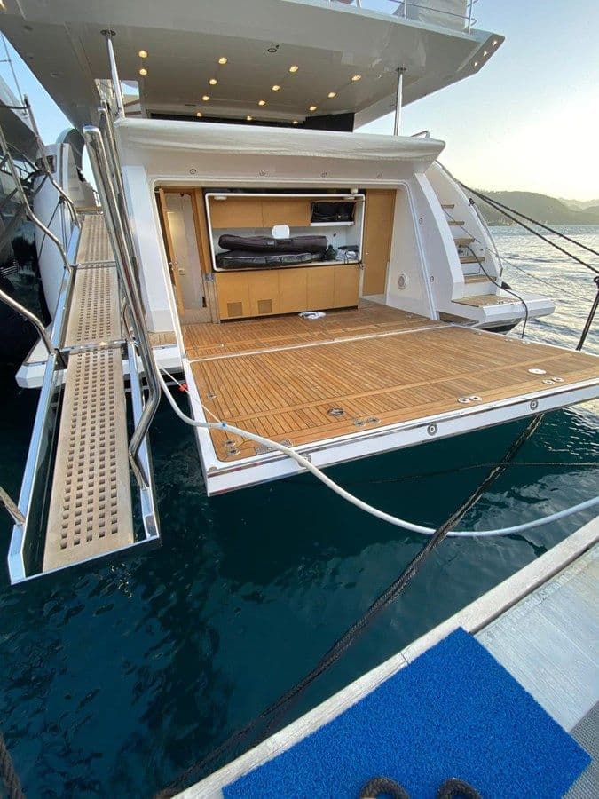 MISS M - Azimut Yachts