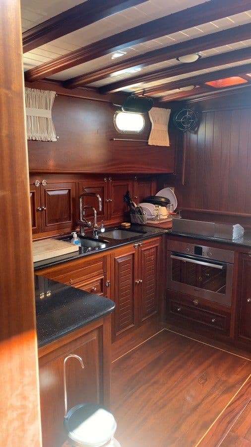 Levantina 2003 price