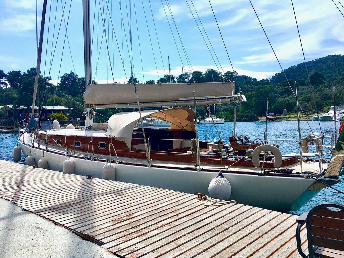 Buy a yacht Levantina 2003