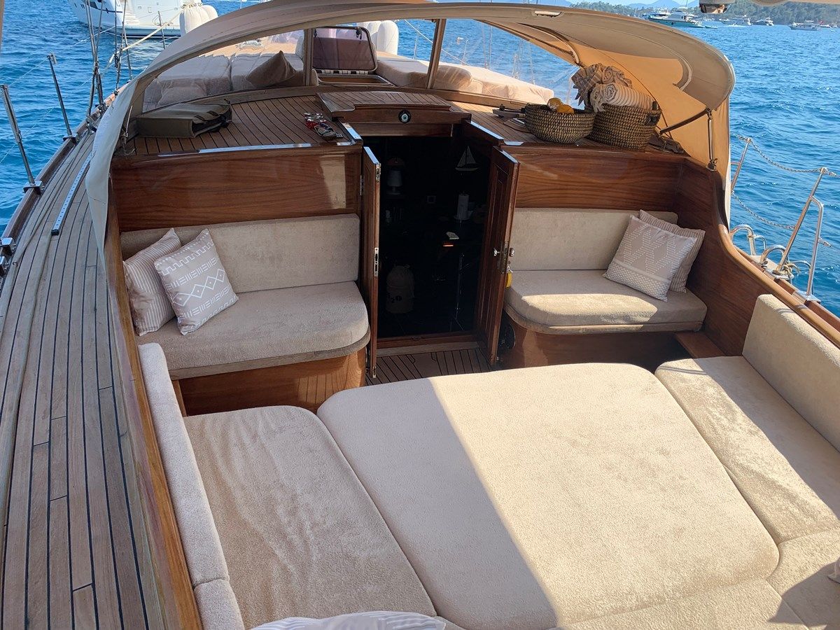 Buy a Levantina 52 at Shestakov Yacht Sales